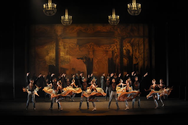 Zoom: 10_ensemble_des_zuercher_balletts.jpg